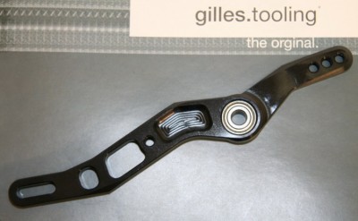 Řadička US08-B černá pro Yamaha YZF R6 06-07